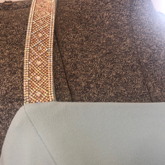 BLUE EVENING GOWN - Picture 4 of 10